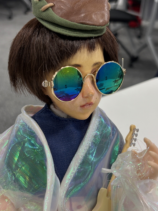 サングラスをかけたナカノさん