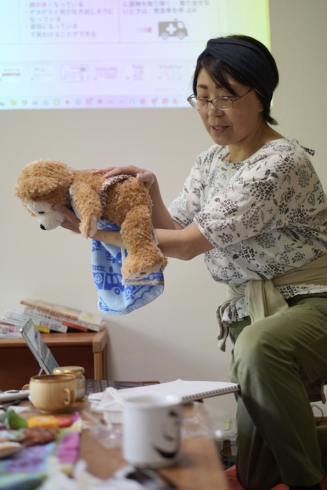 窒息の時の救助方法のレクチャー。
