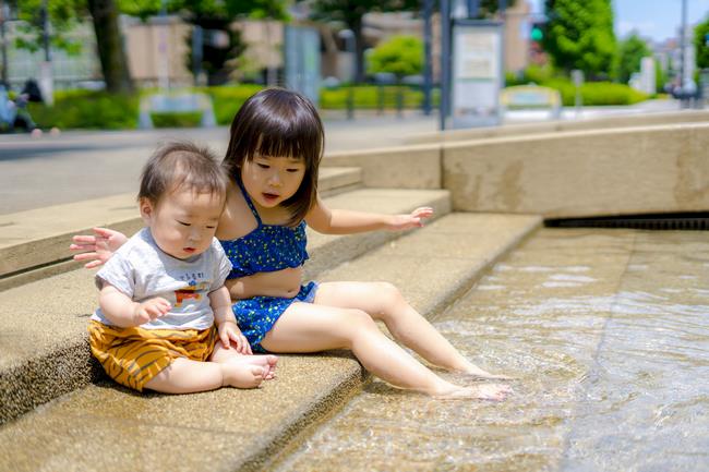 水辺で遊んでいる時の1枚