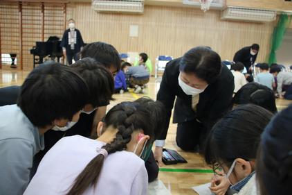 区民と区長のタウンミーティング（江古田小学校）写真