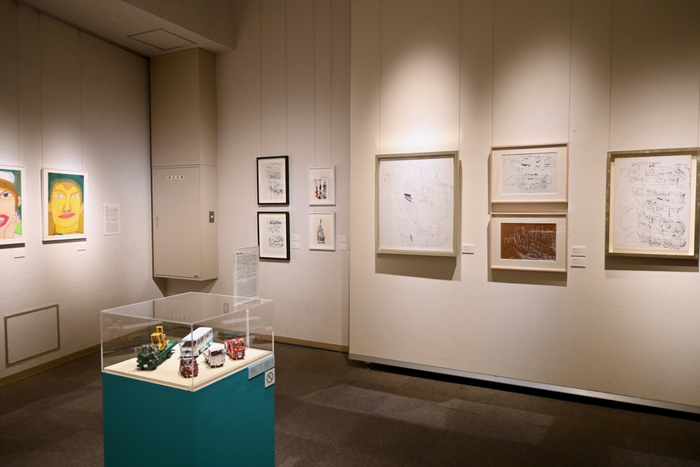 西岡 弘治（にしおか こうじ・1970年大阪府出身）と尾澤 佑貴の作品。