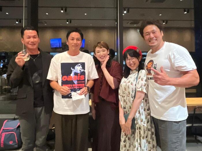 左から神田山緑さん、徳井義実さん、沙央くらまさん、メトロポリちゃんV、NORIさん。