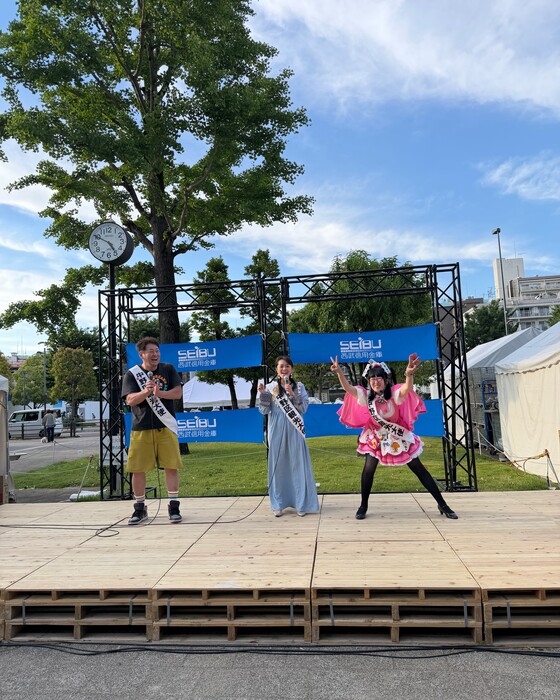 観光大使のステージ