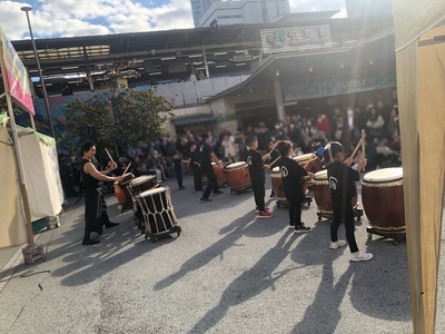 中野駅北口の和太鼓