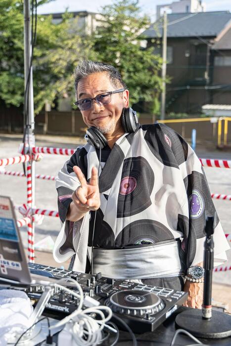 DJ Funky-TことDJ担当は武蔵野建設(株)代表取締役の新井建喜さん