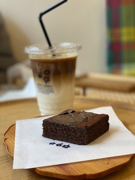 チョコレートブラウニーをテイクアウト