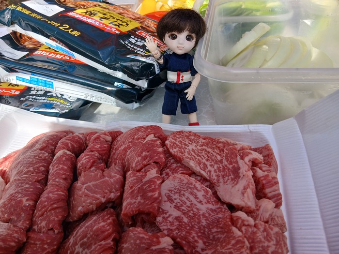 お肉とちびナカノさん