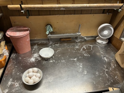 麺打ち作業場