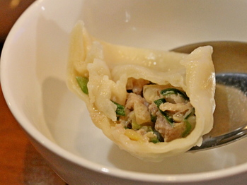 水餃子の断面