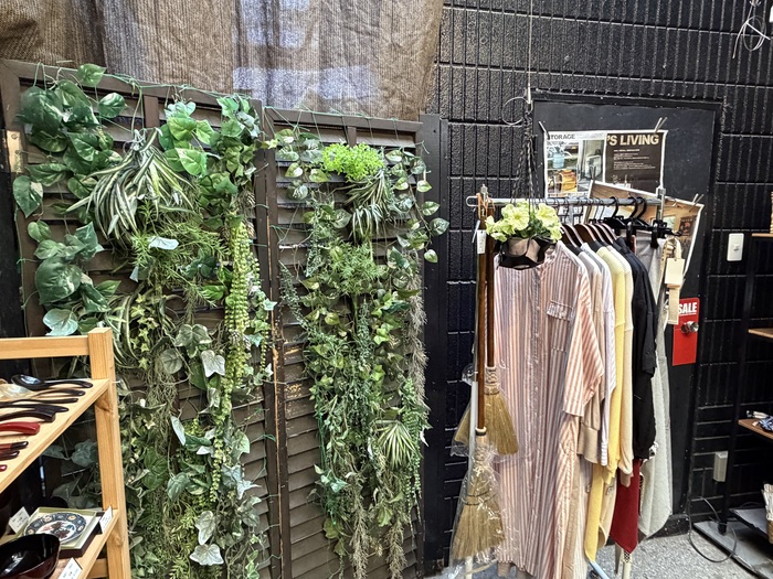 中庭のディスプレイ