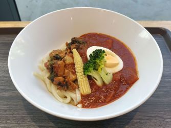 情熱のトマト＆スパイシーカレーうどん