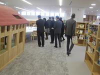 中野東図書館の見学