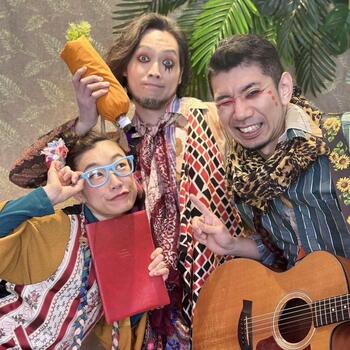 アーティストの写真