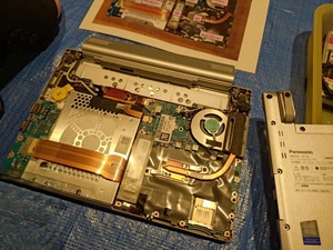 パソコン内部の写真