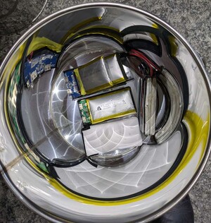回収した膨張リチウムイオン電池