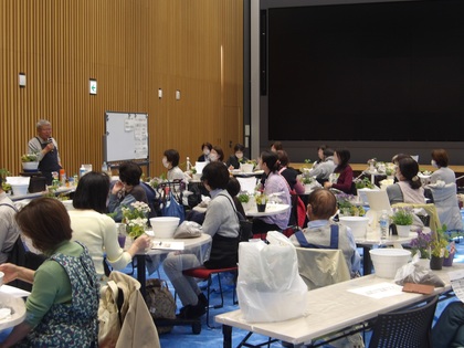 会場の様子の写真