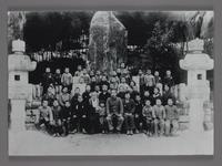 江古田国民学校　男子集合写真3(磐川河野先生)