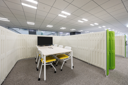 ミーティングブース