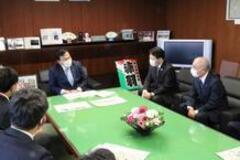 国土交通省　要請活動　説明の様子