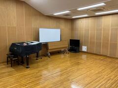 音　楽　室